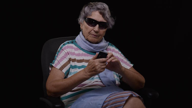 little-old-lady-on-mobile