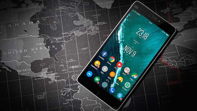 android-phone-over-map