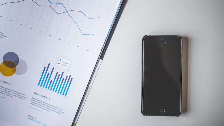 phone-with-graphs-data