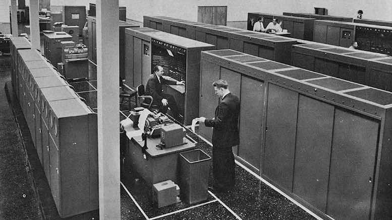 UNIVAC1103
