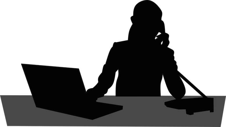 woman-phone-answer-laptop