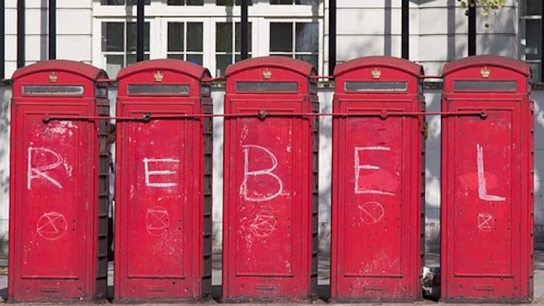 rebel-extinction-red-UK-pay-phone