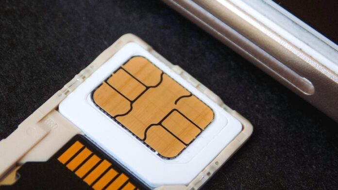 sim-card-in-caddy